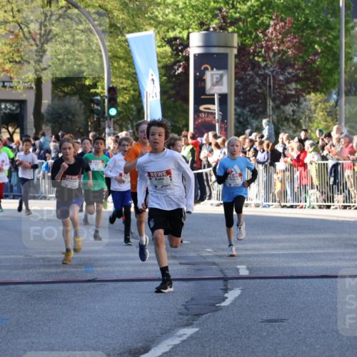 25.04.2025 - Das Zehntel Yannick Fuchs http://msf.ph/oto/7668878 26.04.2025 08:50:50 Ziel 1080, 1087, 1114, 1484, 1748, 1781, 1787, 2321, 2325, 2392, 2709, 2718, 2731, 2734, 2778, 2795, 2832, 2840, 3231, 3782, 3865 meine-sportfotos.de