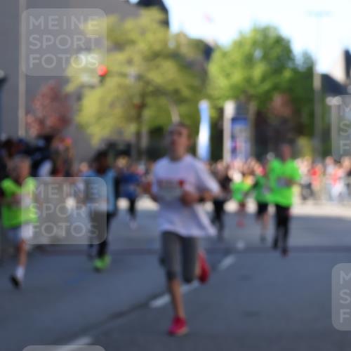 25.04.2025 - Das Zehntel Yannick Fuchs http://msf.ph/oto/7669052 26.04.2025 08:51:18 Ziel 1177, 1488, 1546, 1621, 1757, 1943, 2010, 2213, 2309, 2348, 2505, 2621, 2667, 2672, 2684, 2700, 2848, 2853, 2907, 2914, 3049, 3066, 3097, 3099, 3188, 3538, 3808, 3856, 3877 meine-sportfotos.de
