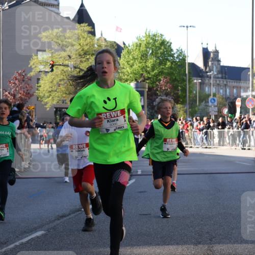25.04.2025 - Das Zehntel Yannick Fuchs http://msf.ph/oto/7669079 26.04.2025 08:51:22 Ziel 1171, 1177, 1488, 1546, 1621, 1757, 1943, 2010, 2213, 2348, 2481, 2505, 2621, 2644, 2684, 2700, 2848, 2853, 2907, 2960, 2975, 3049, 3066, 3097, 3099, 3188, 3486, 3538, 3856, 3877 meine-sportfotos.de