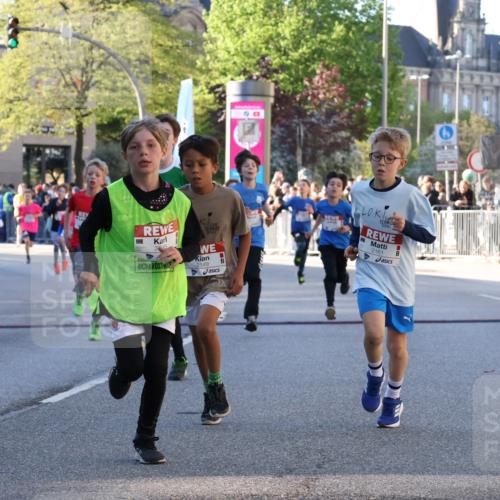 25.04.2025 - Das Zehntel Yannick Fuchs http://msf.ph/oto/7669218 26.04.2025 08:51:47 Ziel 1166, 1176, 1207, 1208, 1232, 1245, 1654, 1788, 2015, 2149, 2161, 2886, 3060, 3404, 3450, 3496, 3516, 3530, 3595, 3873 meine-sportfotos.de