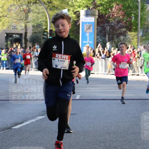 25.04.2025 - Das Zehntel Yannick Fuchs http://msf.ph/oto/7669255 26.04.2025 08:51:54 Ziel 1166, 1176, 1188, 1207, 1208, 1232, 1245, 1418, 1788, 2015, 2023, 2216, 2355, 2364, 2886, 3060, 3160, 3161, 3212, 3407, 3496, 3516, 3530 meine-sportfotos.de