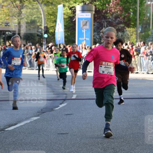 25.04.2025 - Das Zehntel Yannick Fuchs http://msf.ph/oto/7669284 26.04.2025 08:51:59 Ziel 1122, 1127, 1166, 1188, 1208, 1418, 2023, 2216, 2355, 2364, 2804, 2859, 3060, 3160, 3161, 3171, 3212, 3407, 3496, 3530, 3822 meine-sportfotos.de