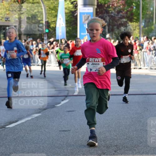 25.04.2025 - Das Zehntel Yannick Fuchs http://msf.ph/oto/7669285 26.04.2025 08:51:59 Ziel 1122, 1127, 1166, 1188, 1208, 1418, 2023, 2216, 2355, 2364, 2804, 2859, 3060, 3160, 3161, 3171, 3212, 3407, 3496, 3530, 3822 meine-sportfotos.de