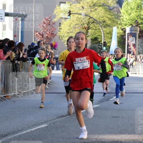 25.04.2025 - Das Zehntel Yannick Fuchs http://msf.ph/oto/7669306 26.04.2025 08:52:04 Ziel 1108, 1122, 1127, 1188, 1418, 1979, 2023, 2029, 2216, 2355, 2364, 2804, 2859, 3085, 3088, 3160, 3161, 3171, 3212, 3407, 3467, 3822 meine-sportfotos.de