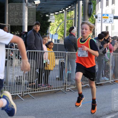 25.04.2025 - Das Zehntel Yannick Fuchs http://msf.ph/oto/7669337 26.04.2025 08:52:08 Ziel 1108, 1122, 1127, 1188, 1418, 1979, 2029, 2187, 2216, 2364, 2804, 2859, 3063, 3085, 3088, 3160, 3161, 3171, 3467, 3822 meine-sportfotos.de