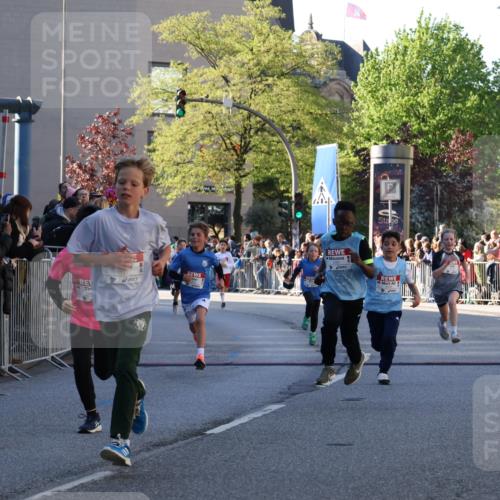 25.04.2025 - Das Zehntel Yannick Fuchs http://msf.ph/oto/7669371 26.04.2025 08:52:11 Ziel 1108, 1122, 1127, 1752, 1761, 1979, 2029, 2187, 2275, 2804, 2859, 3063, 3085, 3088, 3160, 3161, 3171, 3467, 3822, 3884 meine-sportfotos.de