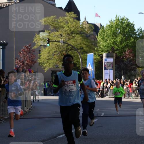 25.04.2025 - Das Zehntel Yannick Fuchs http://msf.ph/oto/7669387 26.04.2025 08:52:13 Ziel 1108, 1127, 1752, 1761, 1979, 2029, 2187, 2275, 2464, 2804, 2859, 3063, 3085, 3088, 3467, 3884, 3944 meine-sportfotos.de