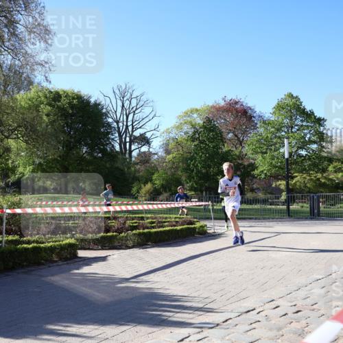 25.04.2025 - Das Zehntel Zöllner http://msf.ph/oto/7669700 26.04.2025 07:39:26 Laufen  meine-sportfotos.de