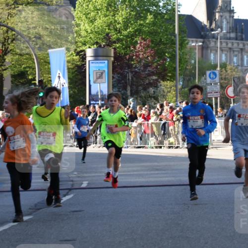 25.04.2025 - Das Zehntel Yannick Fuchs http://msf.ph/oto/7669703 26.04.2025 08:52:43 Ziel 1241, 1264, 1453, 1478, 1479, 1665, 1778, 1921, 1933, 1984, 2025, 2035, 2191, 2194, 2212, 2499, 2590, 2599, 2653, 2694, 2706, 2733, 2826, 3038, 3042, 3053, 3064, 3173, 3409, 3524, 3532, 3611, 3719, 3722, 3729, 3781, 3787, 3805, 3870, 3941 meine-sportfotos.de