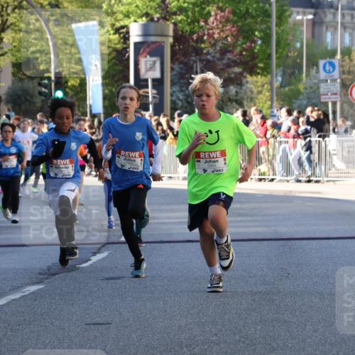 25.04.2025 - Das Zehntel Yannick Fuchs http://msf.ph/oto/7669777 26.04.2025 08:52:48 Ziel 1094, 1241, 1264, 1478, 1479, 1665, 1778, 1933, 1944, 1984, 2013, 2025, 2035, 2499, 2590, 2599, 2645, 2653, 2694, 2706, 2733, 2826, 2861, 3053, 3064, 3173, 3411, 3507, 3519, 3524, 3532, 3611, 3719, 3722, 3729, 3781, 3787, 3805, 3878 meine-sportfotos.de