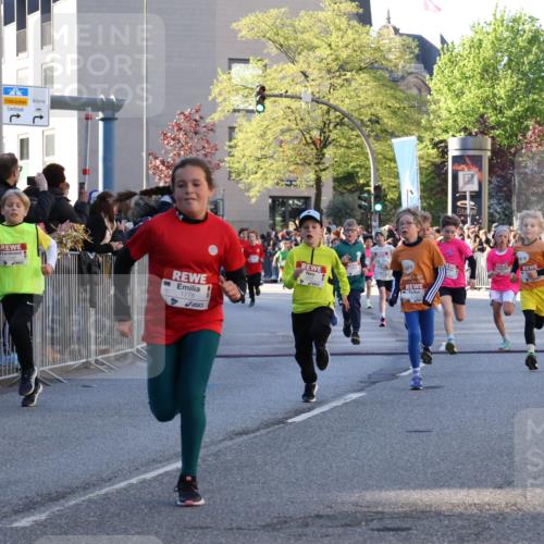 25.04.2025 - Das Zehntel Yannick Fuchs http://msf.ph/oto/7669824 26.04.2025 08:52:51 Ziel 1094, 1241, 1264, 1665, 1778, 1925, 1933, 1944, 1984, 2013, 2025, 2035, 2366, 2499, 2590, 2599, 2645, 2694, 2733, 2826, 2861, 3053, 3064, 3173, 3411, 3507, 3519, 3524, 3532, 3719, 3722, 3729, 3787, 3878 meine-sportfotos.de