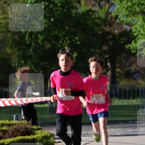 25.04.2025 - Das Zehntel Zöllner http://msf.ph/oto/7669908 26.04.2025 07:40:21 Laufen  meine-sportfotos.de
