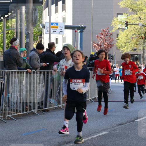 25.04.2025 - Das Zehntel Yannick Fuchs http://msf.ph/oto/7669921 26.04.2025 08:52:58 Ziel 1094, 1241, 1264, 1636, 1739, 1924, 1925, 1944, 1965, 2013, 2104, 2134, 2366, 2590, 2599, 2626, 2639, 2645, 2694, 2705, 2861, 2868, 2870, 3087, 3179, 3411, 3507, 3519, 3524, 3532, 3719, 3722, 3783, 3787, 3850, 3878, 3885 meine-sportfotos.de