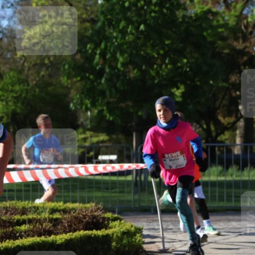 25.04.2025 - Das Zehntel Zöllner http://msf.ph/oto/7669929 26.04.2025 07:40:25 Laufen 1107 meine-sportfotos.de