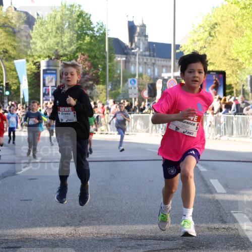 25.04.2025 - Das Zehntel Yannick Fuchs http://msf.ph/oto/7669949 26.04.2025 08:53:00 Ziel 1094, 1264, 1636, 1739, 1756, 1924, 1925, 1944, 1965, 2013, 2100, 2104, 2134, 2366, 2599, 2626, 2639, 2645, 2705, 2861, 2868, 2870, 3087, 3179, 3411, 3429, 3507, 3519, 3524, 3783, 3850, 3878, 3885 meine-sportfotos.de