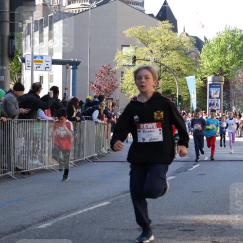 25.04.2025 - Das Zehntel Yannick Fuchs http://msf.ph/oto/7669958 26.04.2025 08:53:01 Ziel 1094, 1636, 1739, 1756, 1924, 1925, 1944, 1965, 2013, 2100, 2104, 2134, 2366, 2375, 2626, 2639, 2645, 2705, 2861, 2868, 2870, 3087, 3179, 3326, 3411, 3429, 3472, 3507, 3519, 3783, 3850, 3878, 3885 meine-sportfotos.de