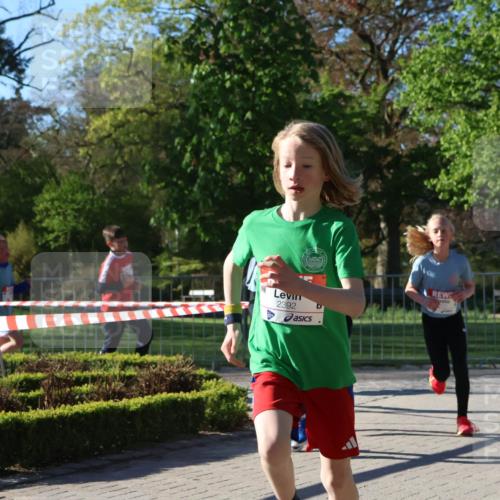 25.04.2025 - Das Zehntel Zöllner http://msf.ph/oto/7670008 26.04.2025 07:40:39 Laufen 92, 2392 meine-sportfotos.de