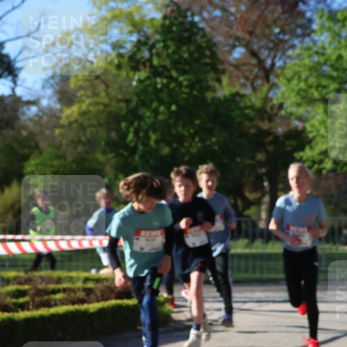 25.04.2025 - Das Zehntel Zöllner http://msf.ph/oto/7670014 26.04.2025 07:40:39 Laufen 53 meine-sportfotos.de