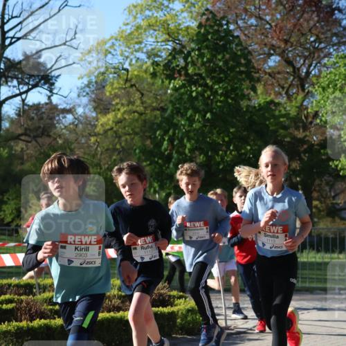 25.04.2025 - Das Zehntel Zöllner http://msf.ph/oto/7670018 26.04.2025 07:40:40 Laufen 2903, 1112, 1113 meine-sportfotos.de