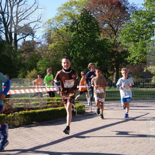 25.04.2025 - Das Zehntel Zöllner http://msf.ph/oto/7670071 26.04.2025 07:40:47 Laufen 2919, 2643 meine-sportfotos.de