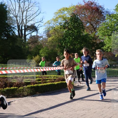 25.04.2025 - Das Zehntel Zöllner http://msf.ph/oto/7670082 26.04.2025 07:40:48 Laufen 2643, 2161 meine-sportfotos.de