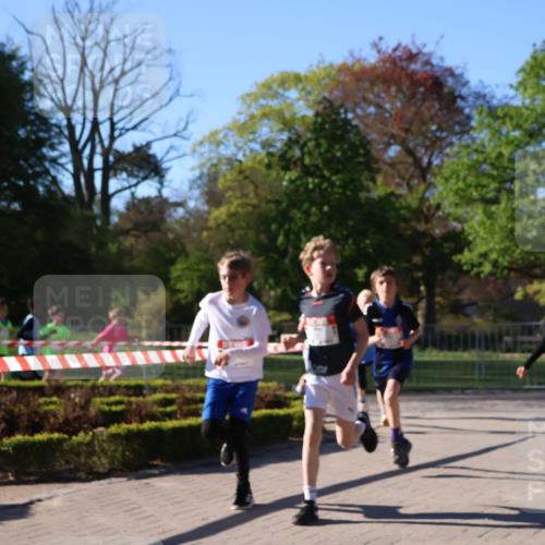 25.04.2025 - Das Zehntel Zöllner http://msf.ph/oto/7672076 26.04.2025 07:40:54 Laufen  meine-sportfotos.de