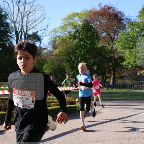 25.04.2025 - Das Zehntel Zöllner http://msf.ph/oto/7672093 26.04.2025 07:40:56 Laufen 2309 meine-sportfotos.de