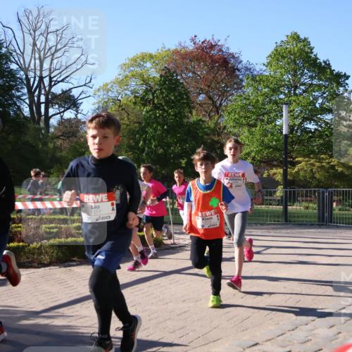 25.04.2025 - Das Zehntel Zöllner http://msf.ph/oto/7672251 26.04.2025 07:41:10 Laufen 1177 meine-sportfotos.de