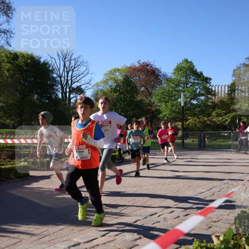 25.04.2025 - Das Zehntel Zöllner http://msf.ph/oto/7672259 26.04.2025 07:41:10 Laufen 2778 meine-sportfotos.de