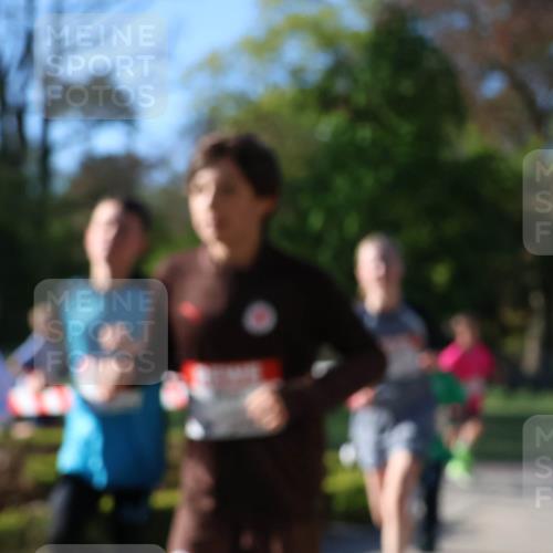 25.04.2025 - Das Zehntel Zöllner http://msf.ph/oto/7672373 26.04.2025 07:41:22 Laufen  meine-sportfotos.de
