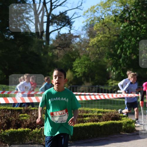 25.04.2025 - Das Zehntel Zöllner http://msf.ph/oto/7672390 26.04.2025 07:41:23 Laufen 1418 meine-sportfotos.de