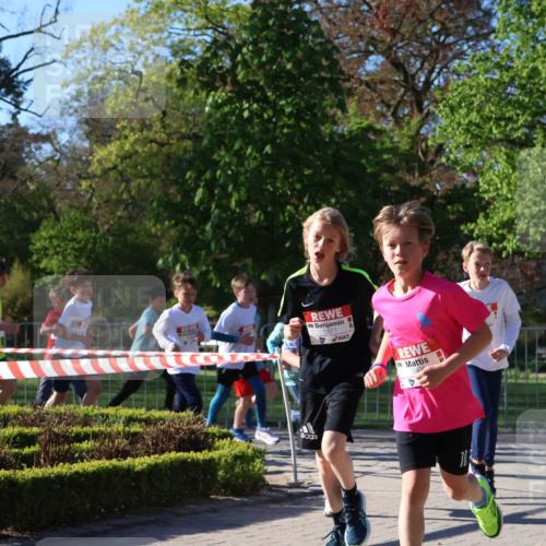 25.04.2025 - Das Zehntel Zöllner http://msf.ph/oto/7672403 26.04.2025 07:41:25 Laufen 3530, 340, 70 meine-sportfotos.de