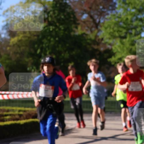 25.04.2025 - Das Zehntel Zöllner http://msf.ph/oto/7672463 26.04.2025 07:41:30 Laufen  meine-sportfotos.de