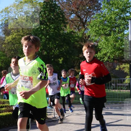 25.04.2025 - Das Zehntel Zöllner http://msf.ph/oto/7672481 26.04.2025 07:41:32 Laufen 44, 2733 meine-sportfotos.de