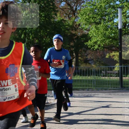 25.04.2025 - Das Zehntel Zöllner http://msf.ph/oto/7672535 26.04.2025 07:41:38 Laufen 479, 2779, 3060 meine-sportfotos.de