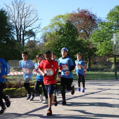 25.04.2025 - Das Zehntel Zöllner http://msf.ph/oto/7672540 26.04.2025 07:41:38 Laufen 479, 1784 meine-sportfotos.de