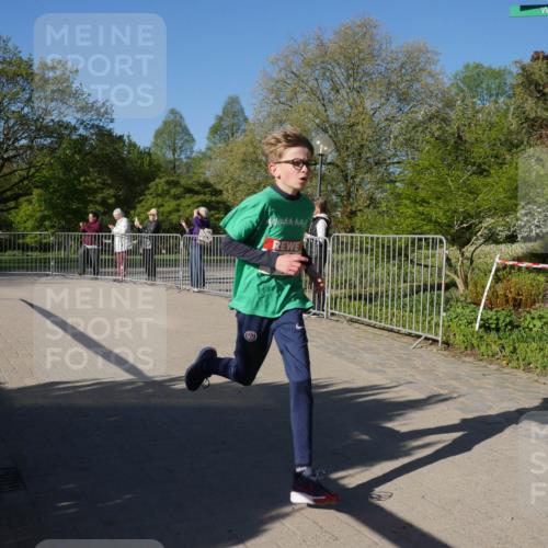 25.04.2025 - Das Zehntel Zöllner http://msf.ph/oto/7672601 26.04.2025 08:39:56 Laufen 344 meine-sportfotos.de