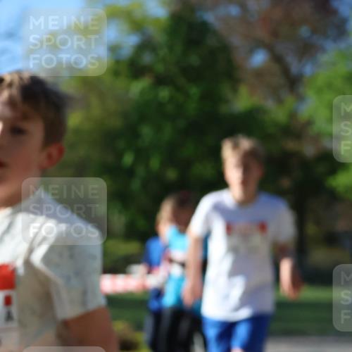 25.04.2025 - Das Zehntel Zöllner http://msf.ph/oto/7672635 26.04.2025 07:41:47 Laufen  meine-sportfotos.de