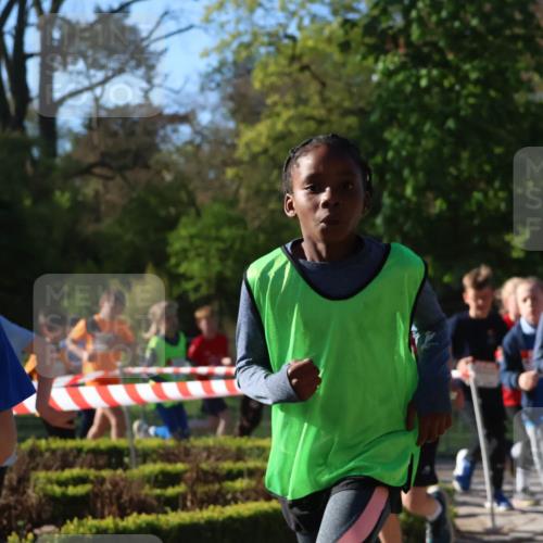 25.04.2025 - Das Zehntel Zöllner http://msf.ph/oto/7672655 26.04.2025 07:41:50 Laufen 242 meine-sportfotos.de