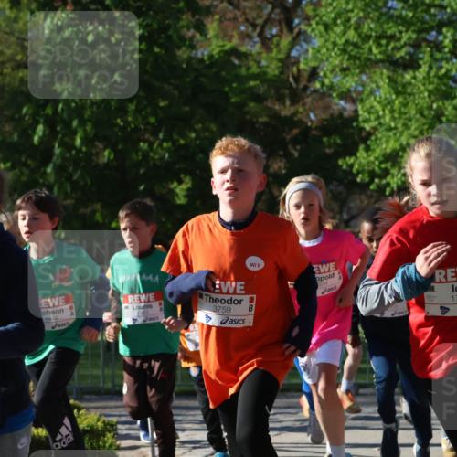 25.04.2025 - Das Zehntel Zöllner http://msf.ph/oto/7672668 26.04.2025 07:41:52 Laufen 235, 1478, 3759, 524, 1768 meine-sportfotos.de