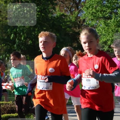 25.04.2025 - Das Zehntel Zöllner http://msf.ph/oto/7672671 26.04.2025 07:41:52 Laufen 8, 1768, 1483, 3759, 0532 meine-sportfotos.de