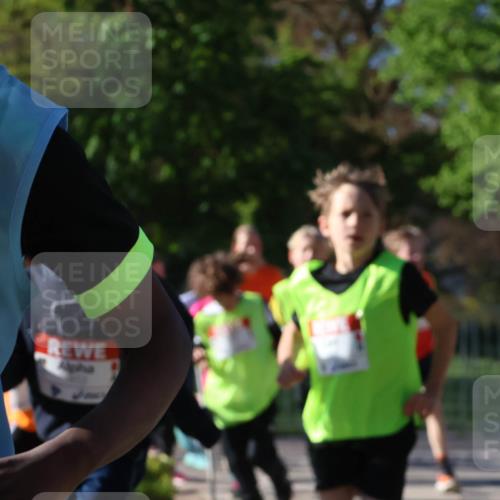 25.04.2025 - Das Zehntel Zöllner http://msf.ph/oto/7672676 26.04.2025 07:41:53 Laufen  meine-sportfotos.de