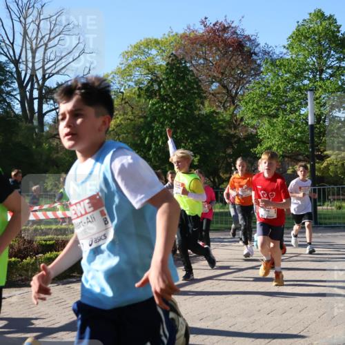 25.04.2025 - Das Zehntel Zöllner http://msf.ph/oto/7672684 26.04.2025 07:41:55 Laufen 3088 meine-sportfotos.de