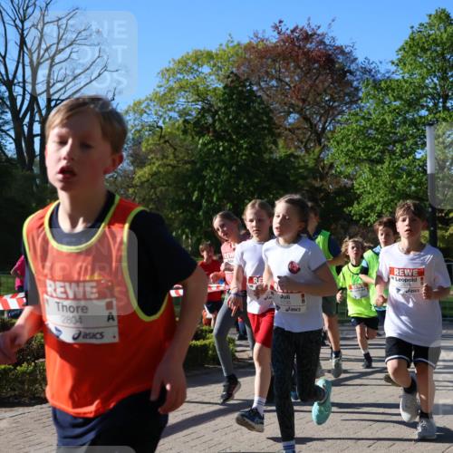 25.04.2025 - Das Zehntel Zöllner http://msf.ph/oto/7672692 26.04.2025 07:41:57 Laufen 2804, 1735, 2819 meine-sportfotos.de