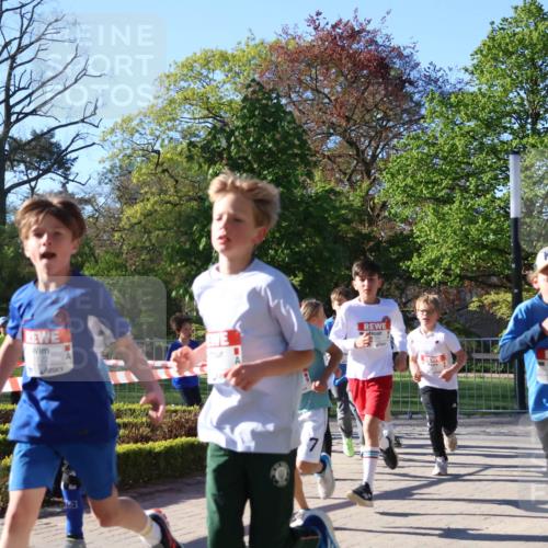 25.04.2025 - Das Zehntel Zöllner http://msf.ph/oto/7672727 26.04.2025 07:42:03 Laufen 22, 2029 meine-sportfotos.de