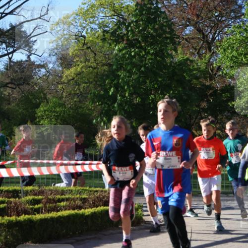 25.04.2025 - Das Zehntel Zöllner http://msf.ph/oto/7672767 26.04.2025 07:42:10 Laufen 94013, 1508, 2173 meine-sportfotos.de