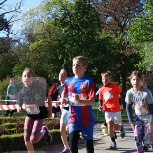 25.04.2025 - Das Zehntel Zöllner http://msf.ph/oto/7672769 26.04.2025 07:42:10 Laufen 2181 meine-sportfotos.de