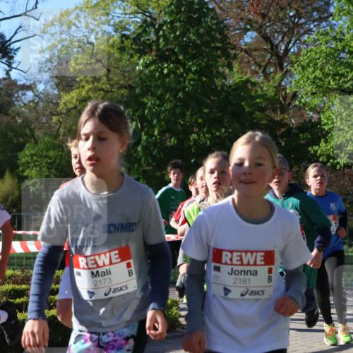 25.04.2025 - Das Zehntel Zöllner http://msf.ph/oto/7672777 26.04.2025 07:42:11 Laufen 2471, 2173, 2181 meine-sportfotos.de
