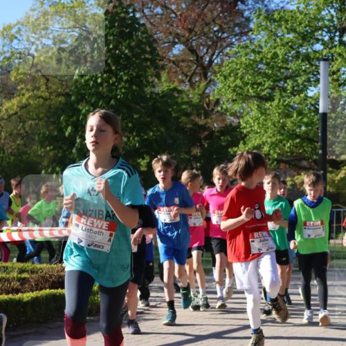 25.04.2025 - Das Zehntel Zöllner http://msf.ph/oto/7672869 26.04.2025 07:42:25 Laufen 2092, 1462, 3921 meine-sportfotos.de