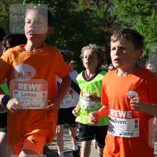 25.04.2025 - Das Zehntel Zöllner http://msf.ph/oto/7673032 26.04.2025 07:42:49 Laufen 3786, 2151, 3237, 3746 meine-sportfotos.de